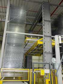Compact sorting warehouse buffer